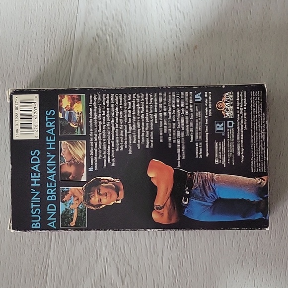 Road House VHS - Picture 3 of 3